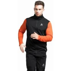 Odlo Zeroweight Warm Vest Homme Noir -Salomon Vetements Boutique main 313652 15000 Model Front Crop 1 b0cf