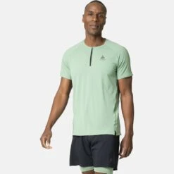 Odlo T-Shirt Manches Courtes 1.2 Zip Axalp Trail Homme Vert 9 Odlo T-Shirt Manches Courtes 1.2 Zip Axalp Trail Homme Vert -Salomon Vetements Boutique main 313902 40414 Model Front Crop 1 b177