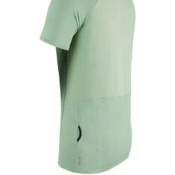 Odlo T-Shirt Manches Courtes 1.2 Zip Axalp Trail Homme Vert 8 Odlo T-Shirt Manches Courtes 1.2 Zip Axalp Trail Homme Vert -Salomon Vetements Boutique main 313902 40414 Torso Detail1 1 e467