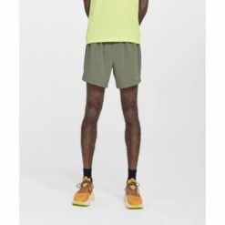 Saucony Outpace 5 Inches Short Homme