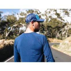 Compressport Training Tshirt Long Sleeve Homme Bleu -Salomon Vetements Boutique main training tshirt ls dark blue 3 1 bb2d